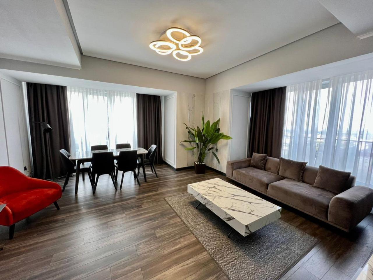 Bishkek Park Residence Eksteriør billede